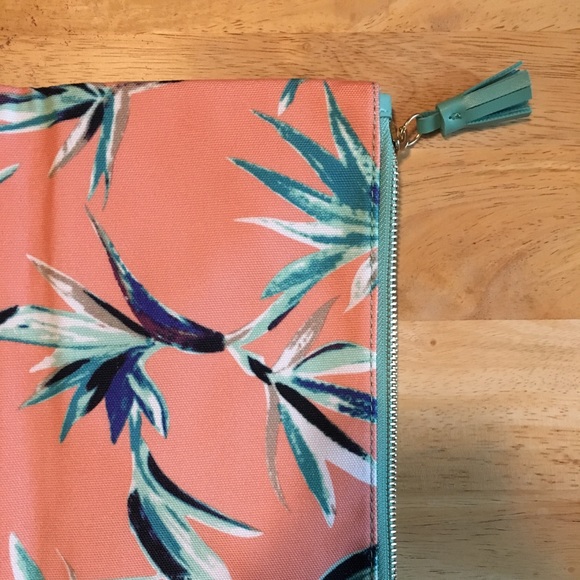 CLEARANCE!💋FINAL PRICE 🎉RACHEL PALLY clutch - Picture 6 of 8